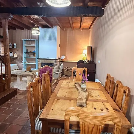 Casa Jazmin Сasa de vacaciones Rozagás